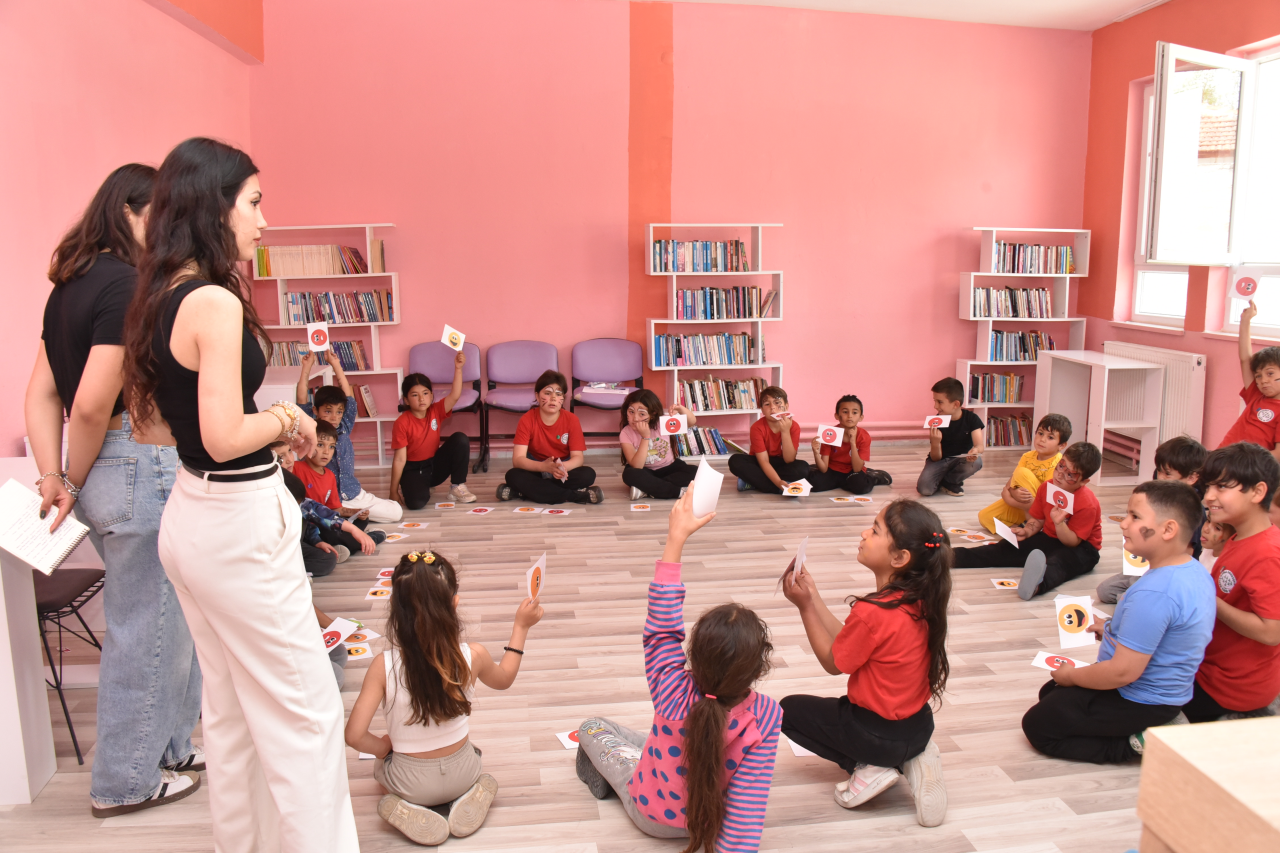 MSKÜ’den Dokuzçam’a Bütüncül Destek Programı