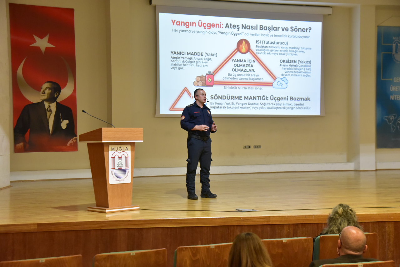 Akademik ve İdari Personele Uygulamalı Yangın Eğitimi