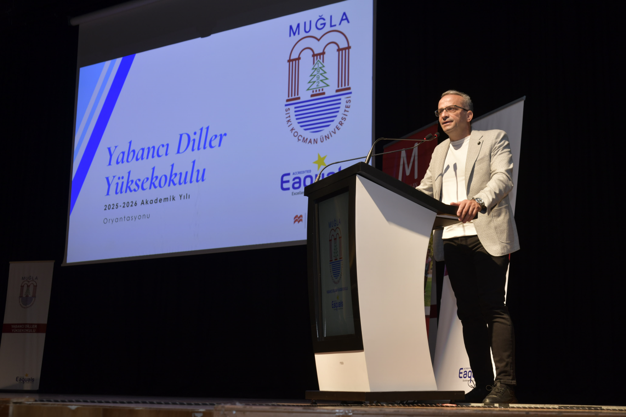 Yabancı Diller Yüksekokulu’nda Çifte Program: Oryantasyon ve Akreditasyon Töreni