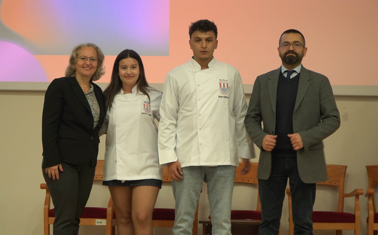 MSKÜ’de Bir İlk: Gastronomi Öğrencilerine Aşçı Ceketi Giydirildi