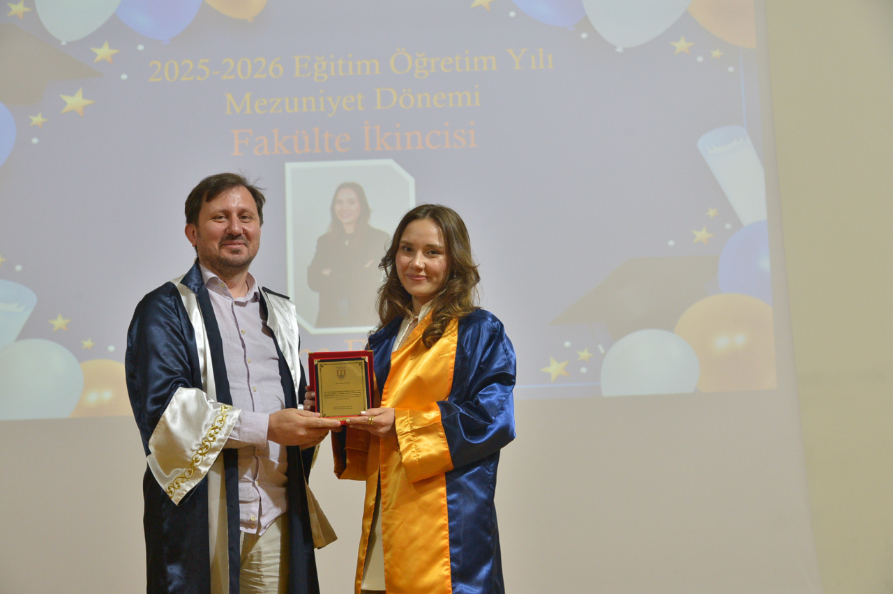 Teknoloji Fakültesi Mezunlarını Uğurladı